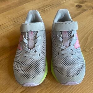 New Balnce running shoes